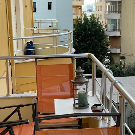 Flora Appartement *